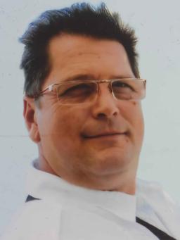 Armin  Hlaj