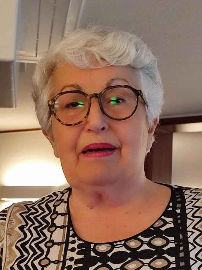  Vahida (Ibrahim)  Mičijević