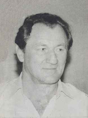 Munib  Bećirović