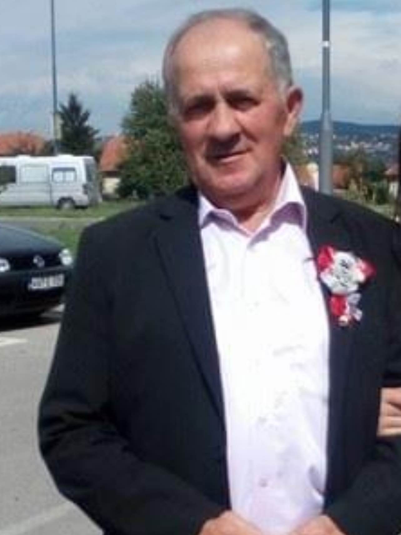 Arif  Tahirović